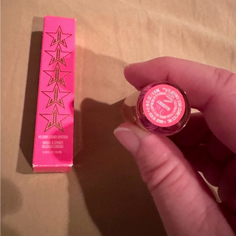 Jeffree Star Liquid Lipstick in Matte Light Brown- “Allegedly”- NEW! Never used - Picture 3 of 9